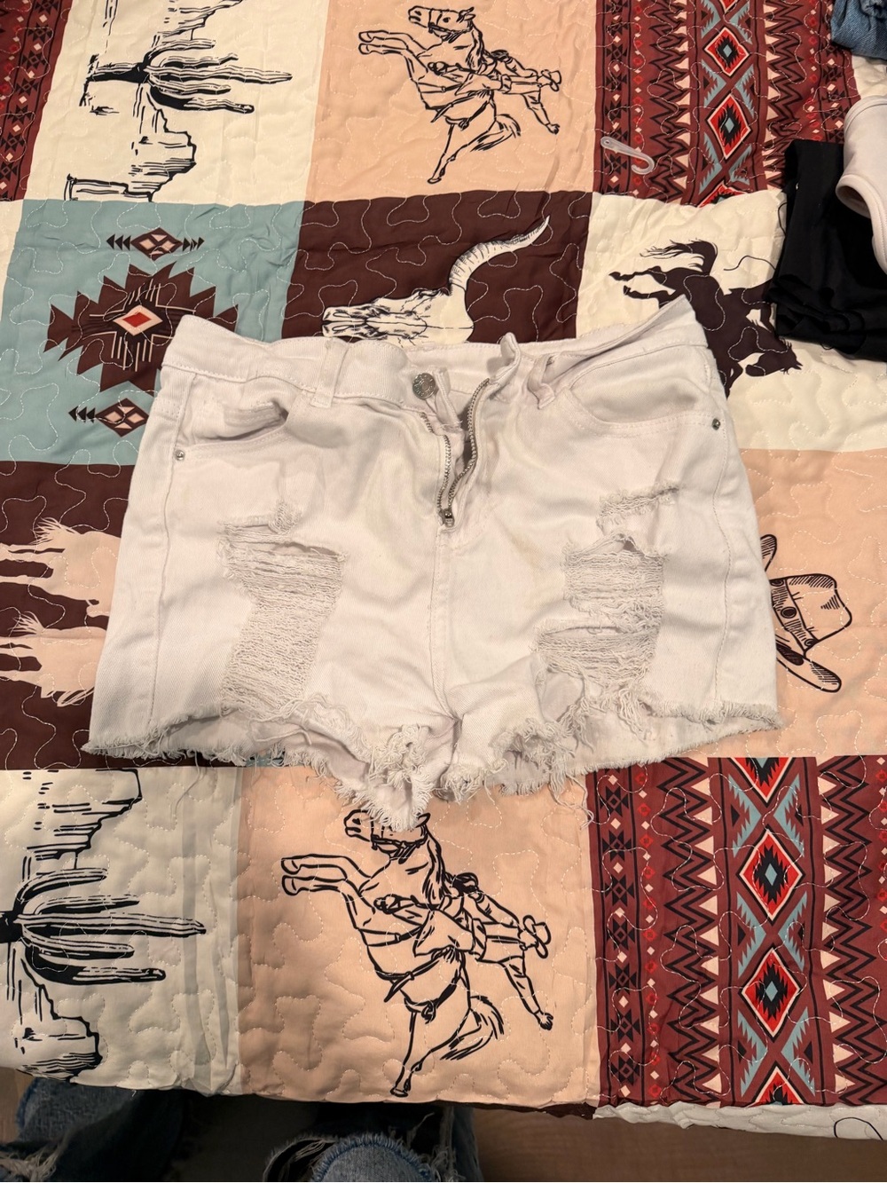 SHEIN White Distressed Frayed Hem Denim Shorts